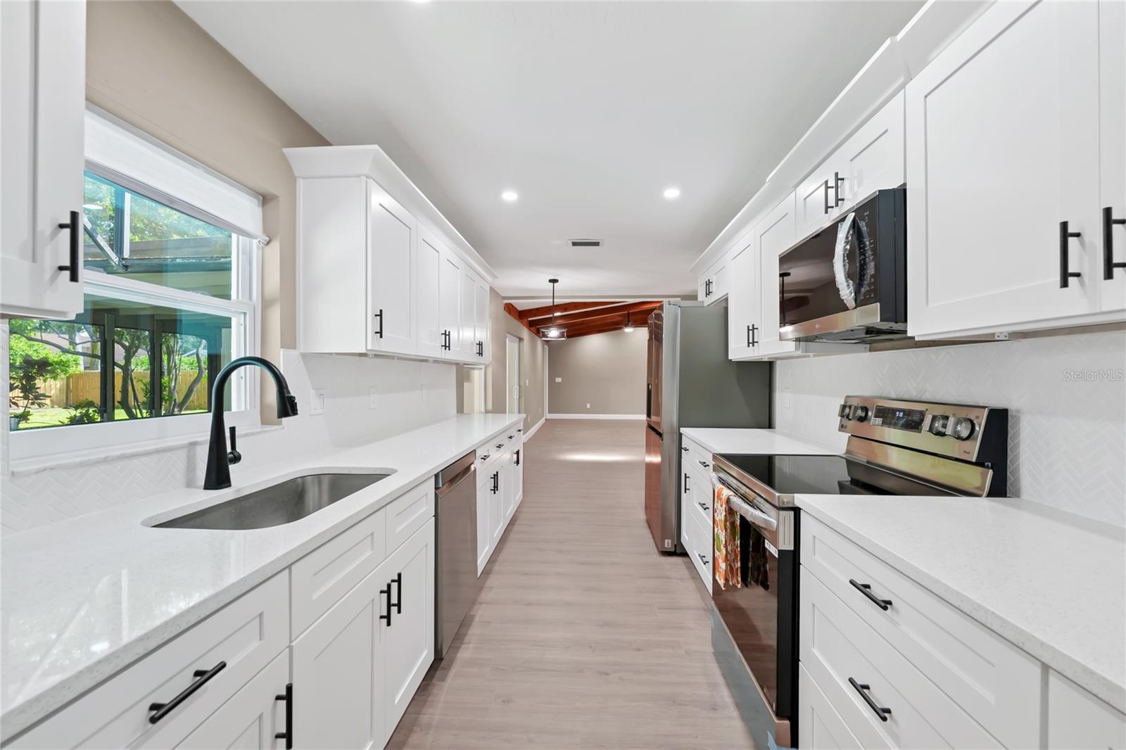 1713 WIND WILLOW ROAD