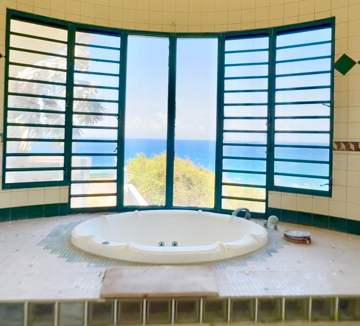 LA PERLA TERRANOVA - Residential