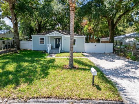 A home in TAMPA