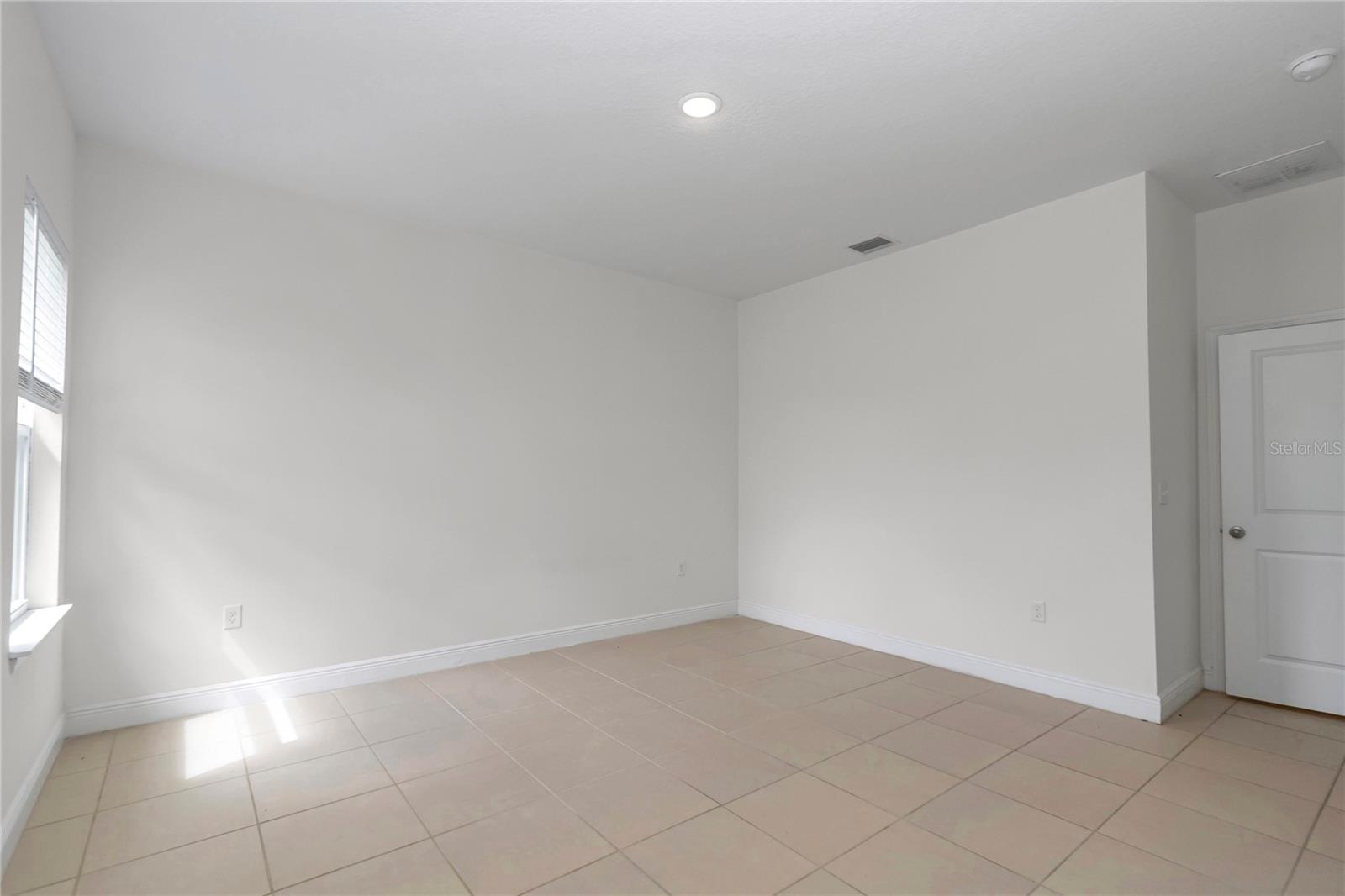 MARION OAKS UN 07 - Residential