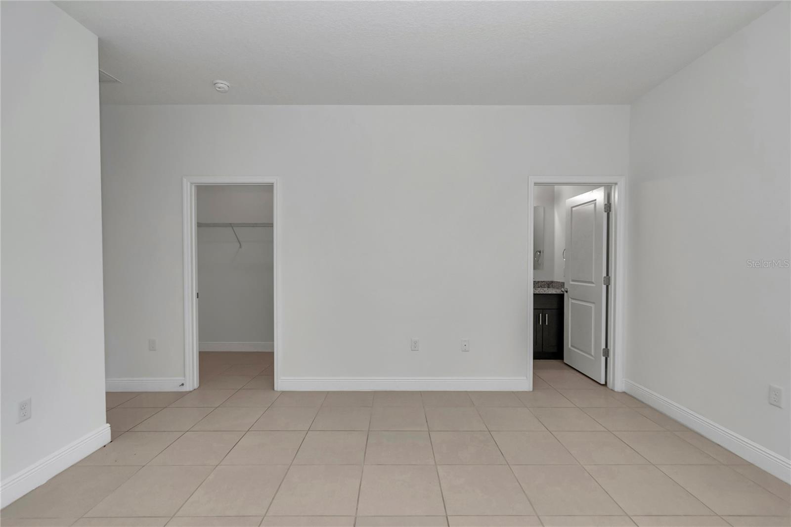 MARION OAKS UN 07 - Residential