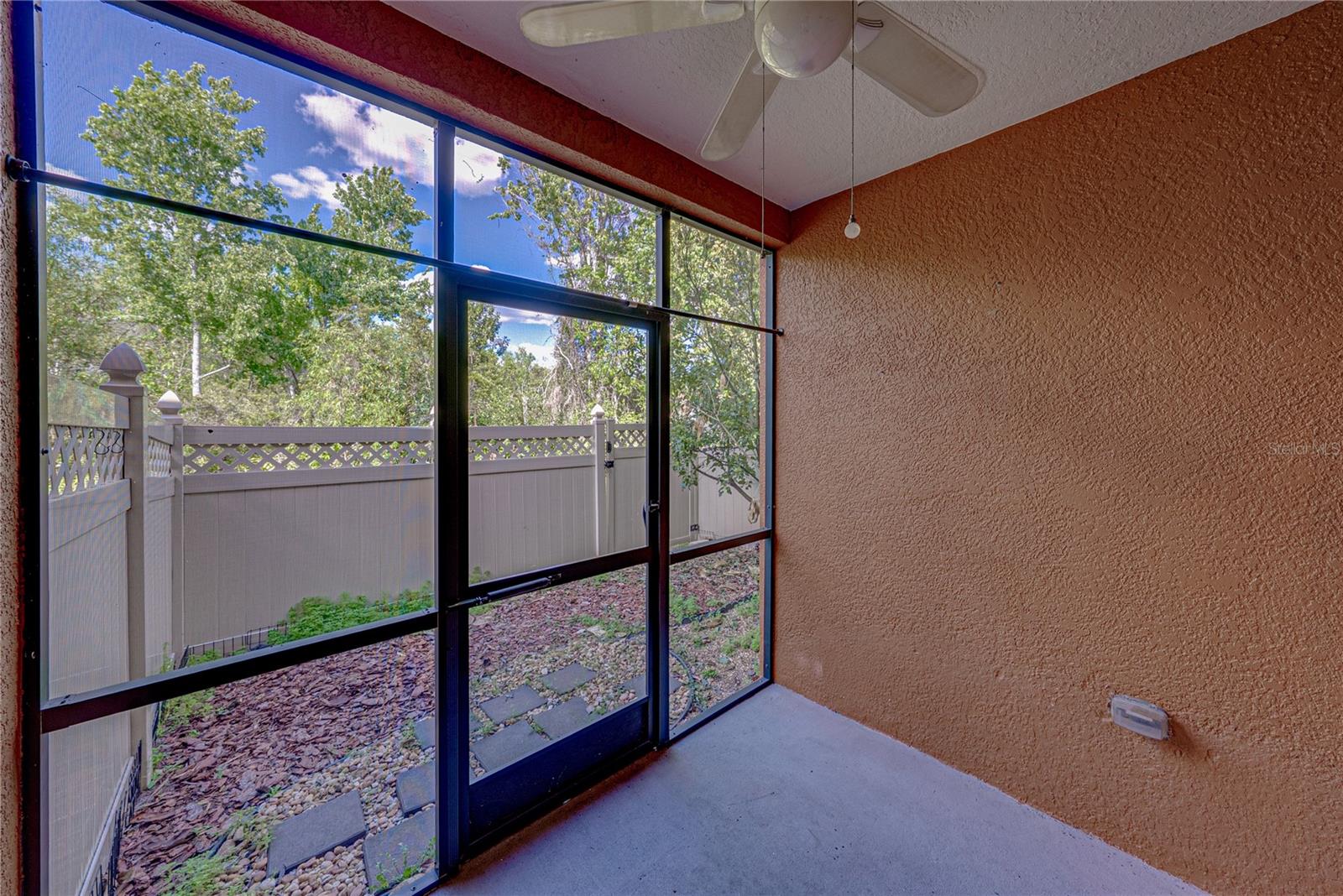 MEADOW POINTE PRCL 16 UNIT 3B - Residential