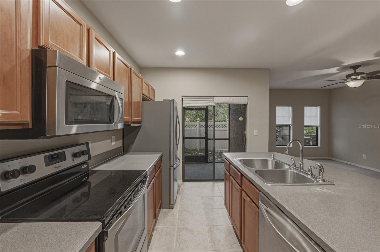 MEADOW POINTE PRCL 16 UNIT 3B - Residential
