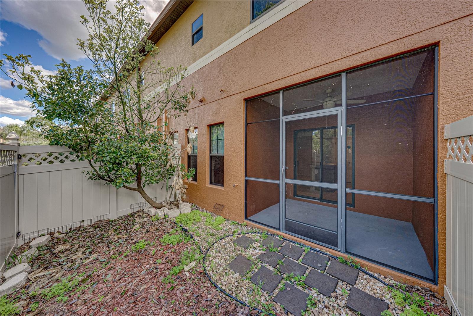 MEADOW POINTE PRCL 16 UNIT 3B - Residential