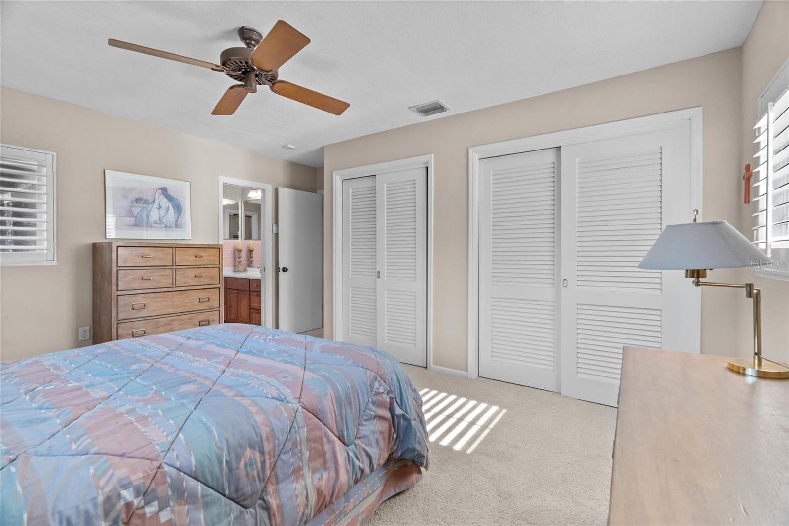 ARDSLEY MANOR - Residential