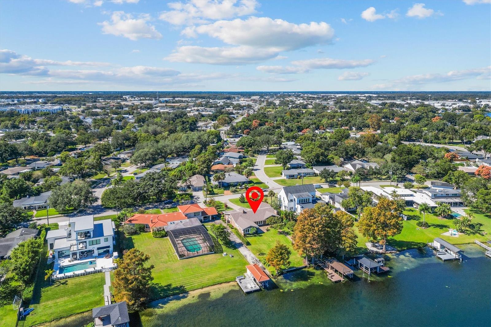 ARDSLEY MANOR - Residential