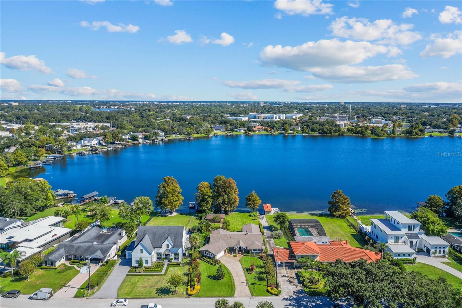 ARDSLEY MANOR - Residential