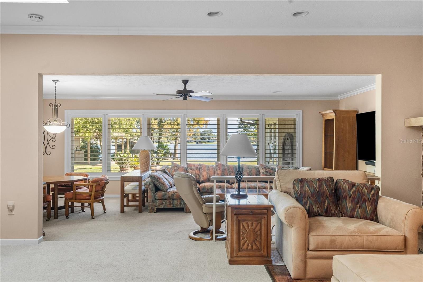 ARDSLEY MANOR - Residential