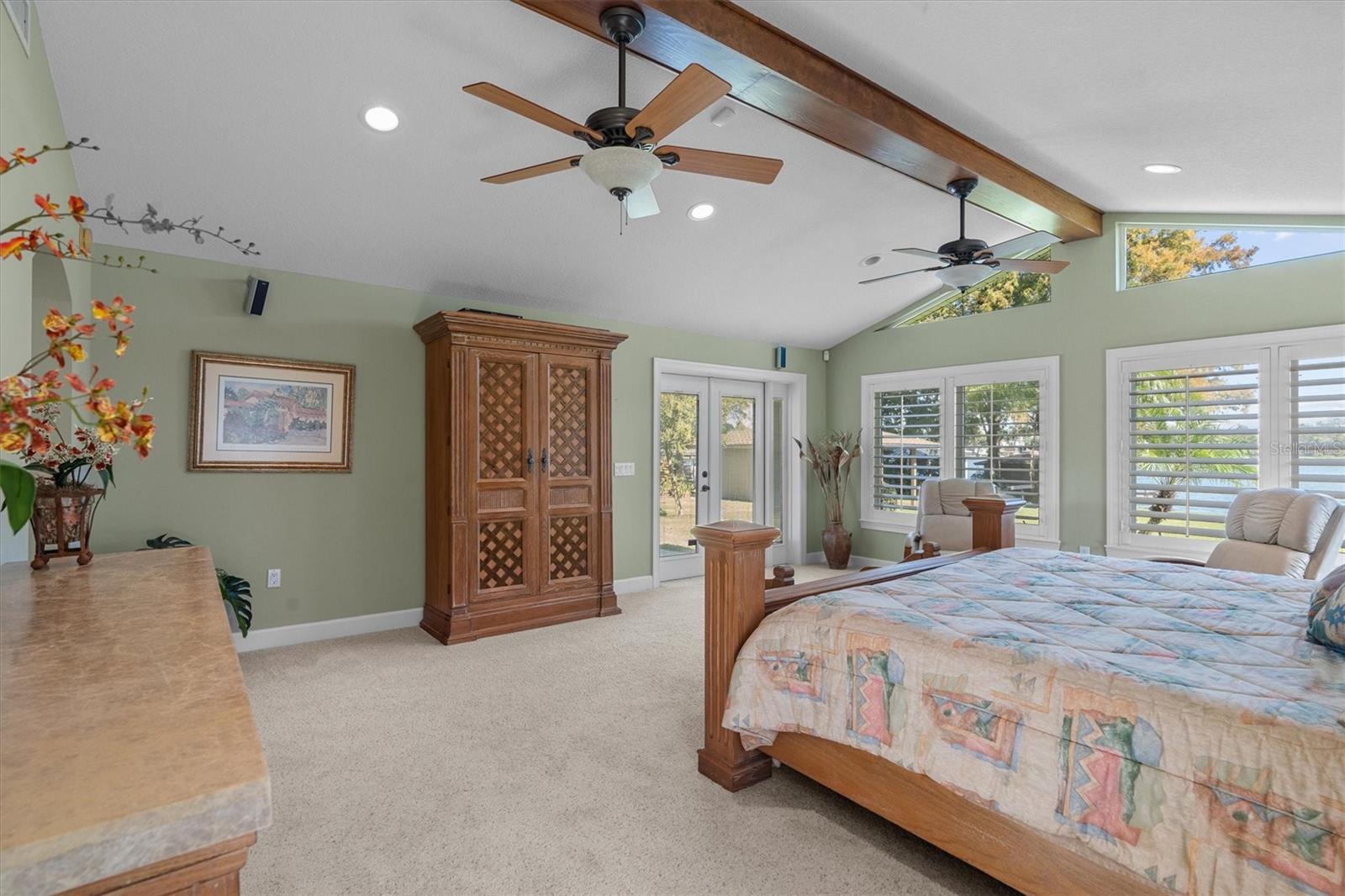 ARDSLEY MANOR - Residential