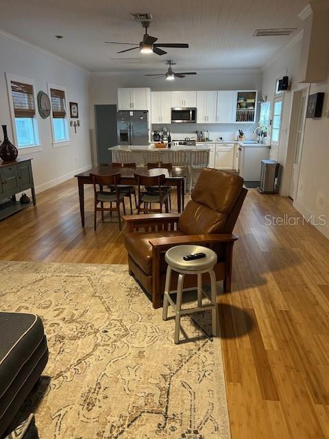 LAKE HELEN - Residential