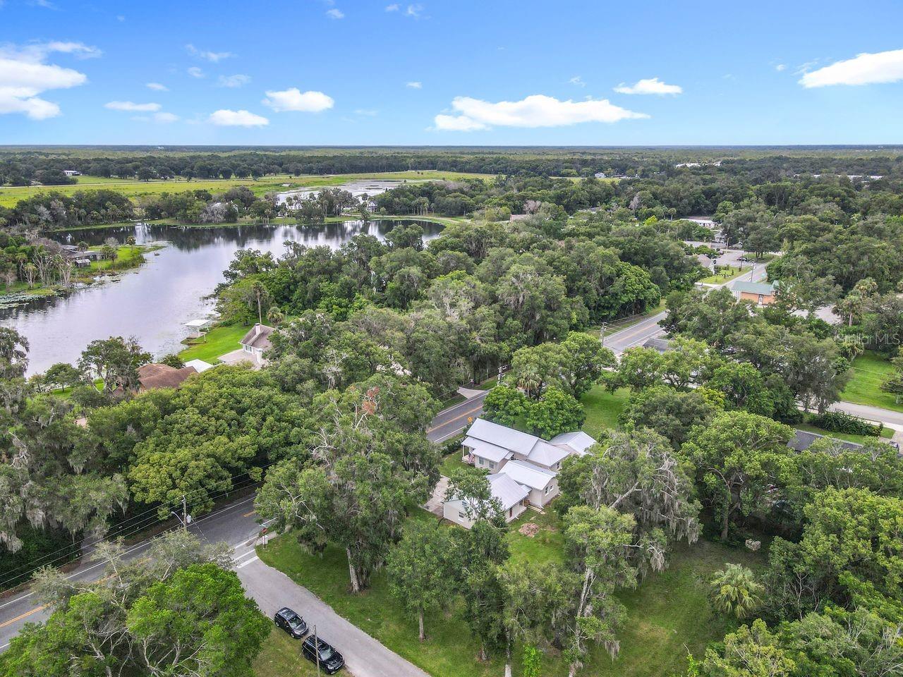 LAKE HELEN - Residential