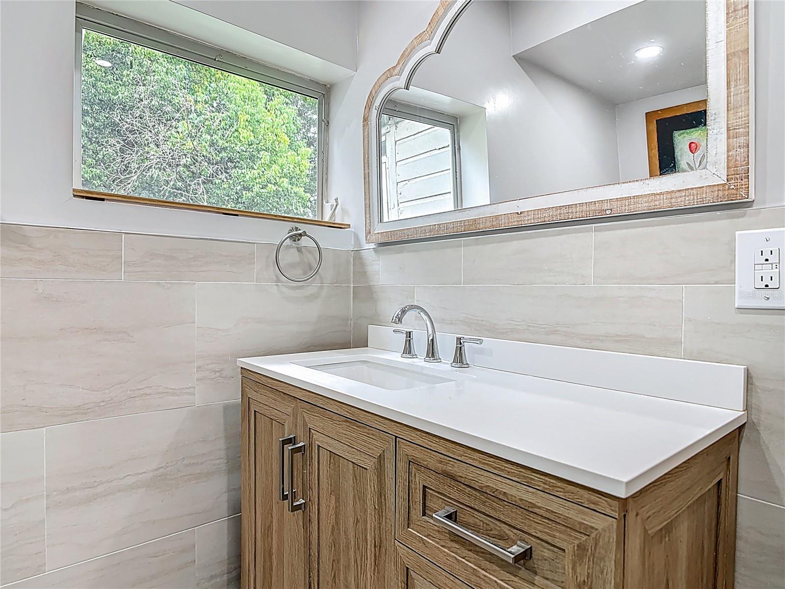 LAKE HELEN - Residential