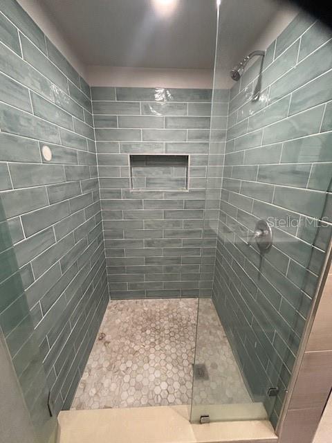 LAKE HELEN - Residential