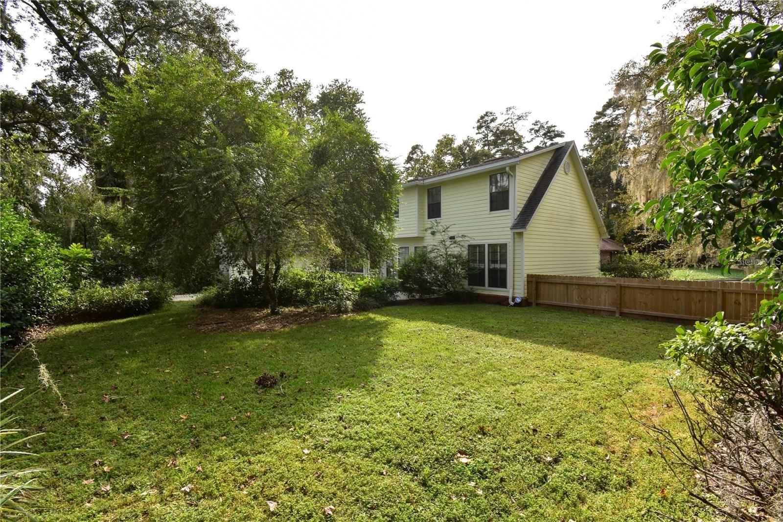 LENOX PLACE - Residential