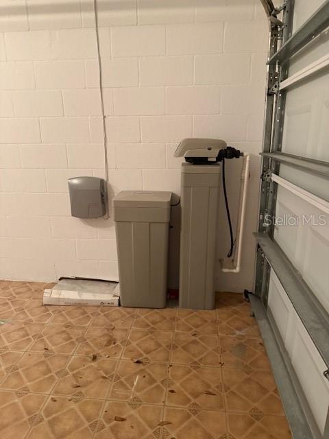 RIVERVIEW TWNHMS PH II - Residential