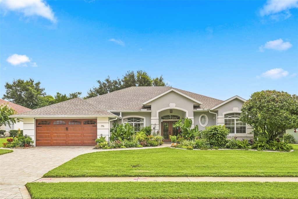 Photo of 371 Hinsdale Drive, Debary, FL 32713 (MLS # O6434791)