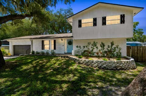 Photo of 114 Windy Circle, Brandon, FL 33511 (MLS # TB8512303)