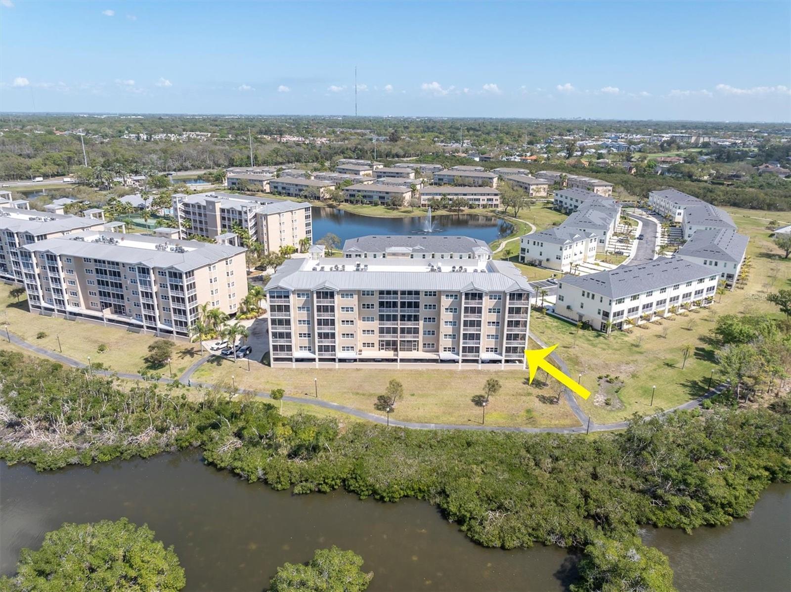 SEMINOLE ISLE CONDO - Residential