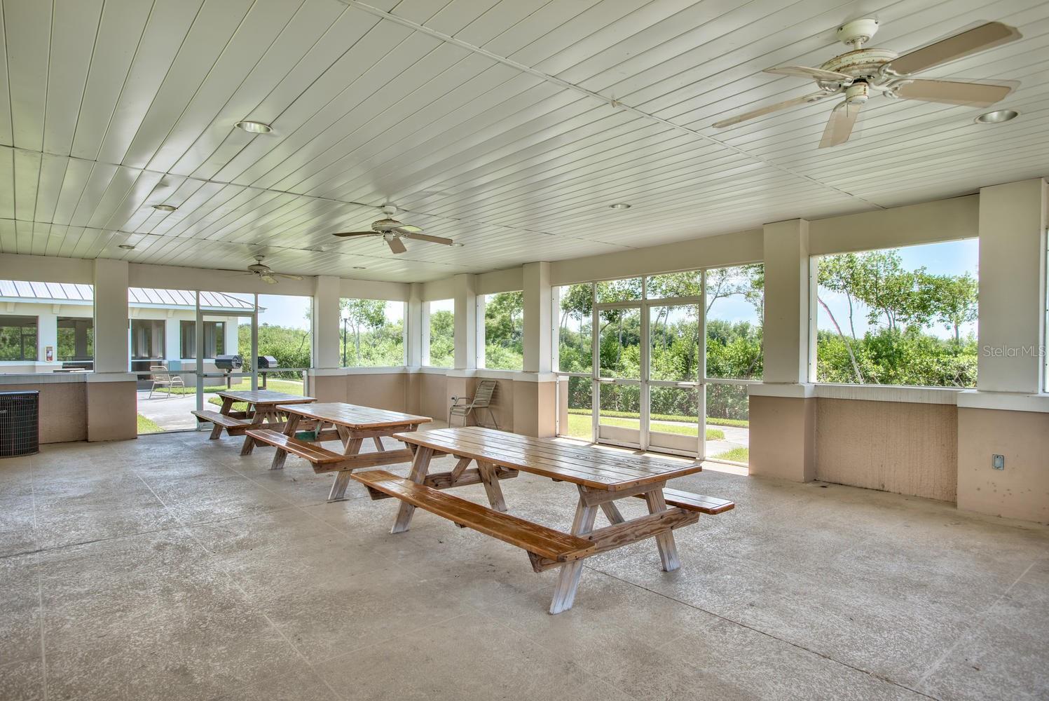 SEMINOLE ISLE CONDO - Residential