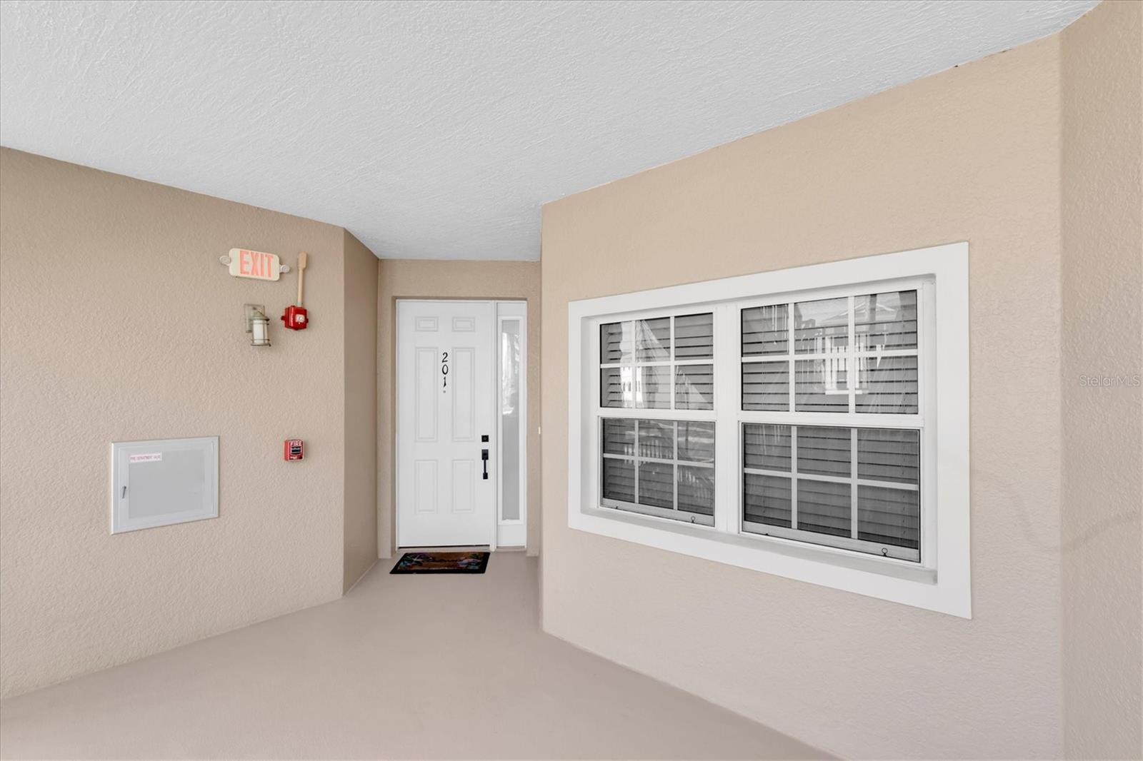 SEMINOLE ISLE CONDO - Residential