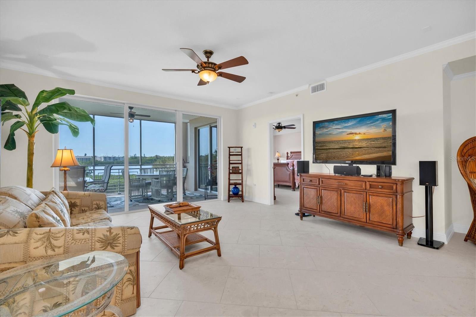 SEMINOLE ISLE CONDO - Residential