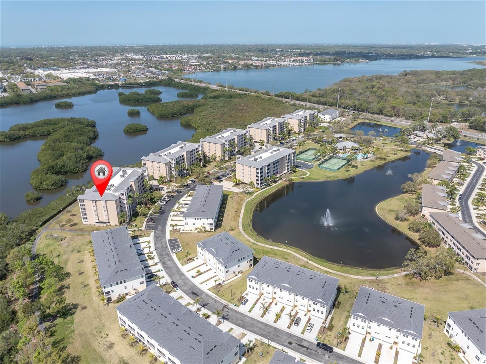 SEMINOLE ISLE CONDO - Residential