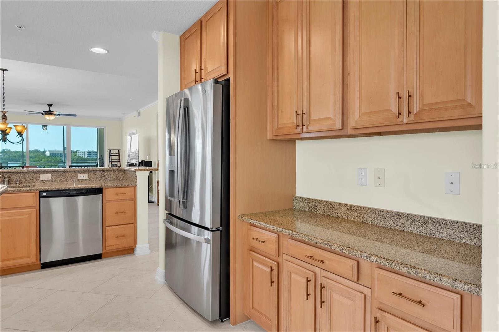 SEMINOLE ISLE CONDO - Residential