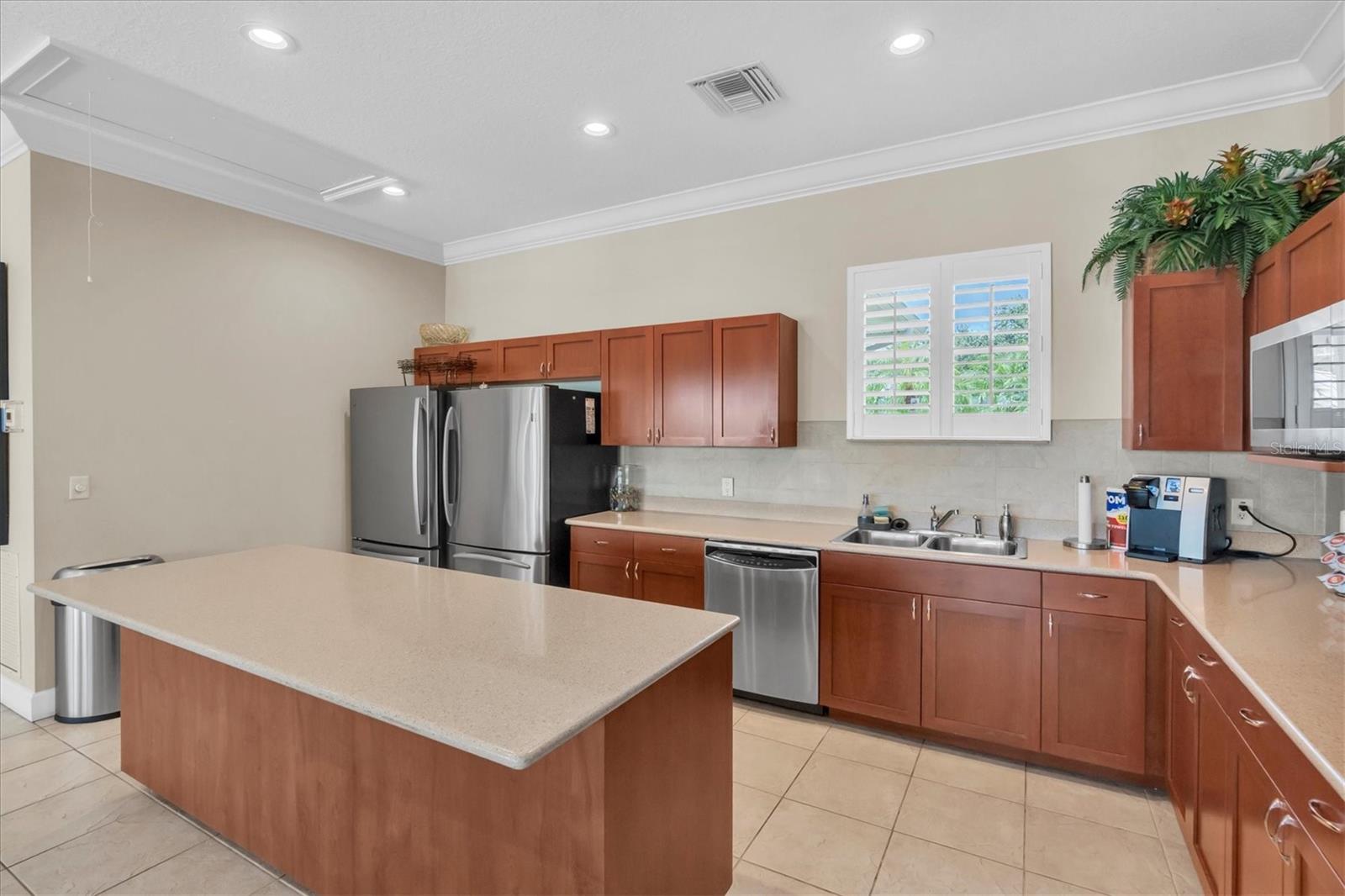 SEMINOLE ISLE CONDO - Residential