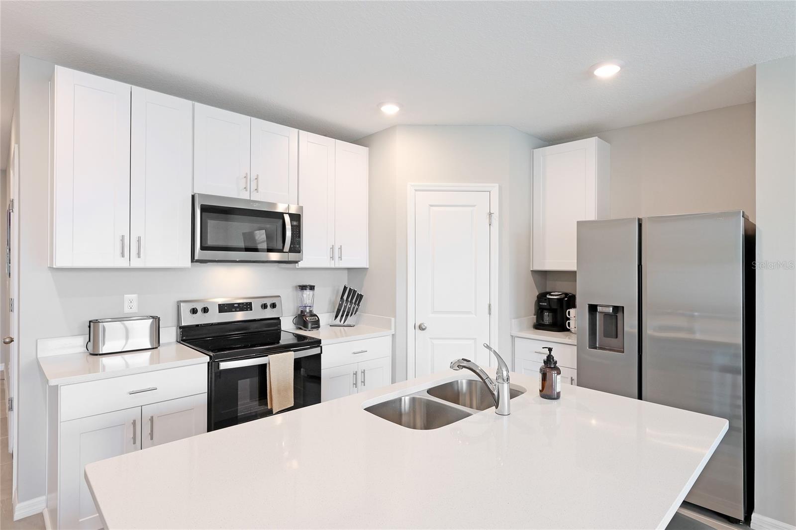 SPENCER COVE - Residential Lease