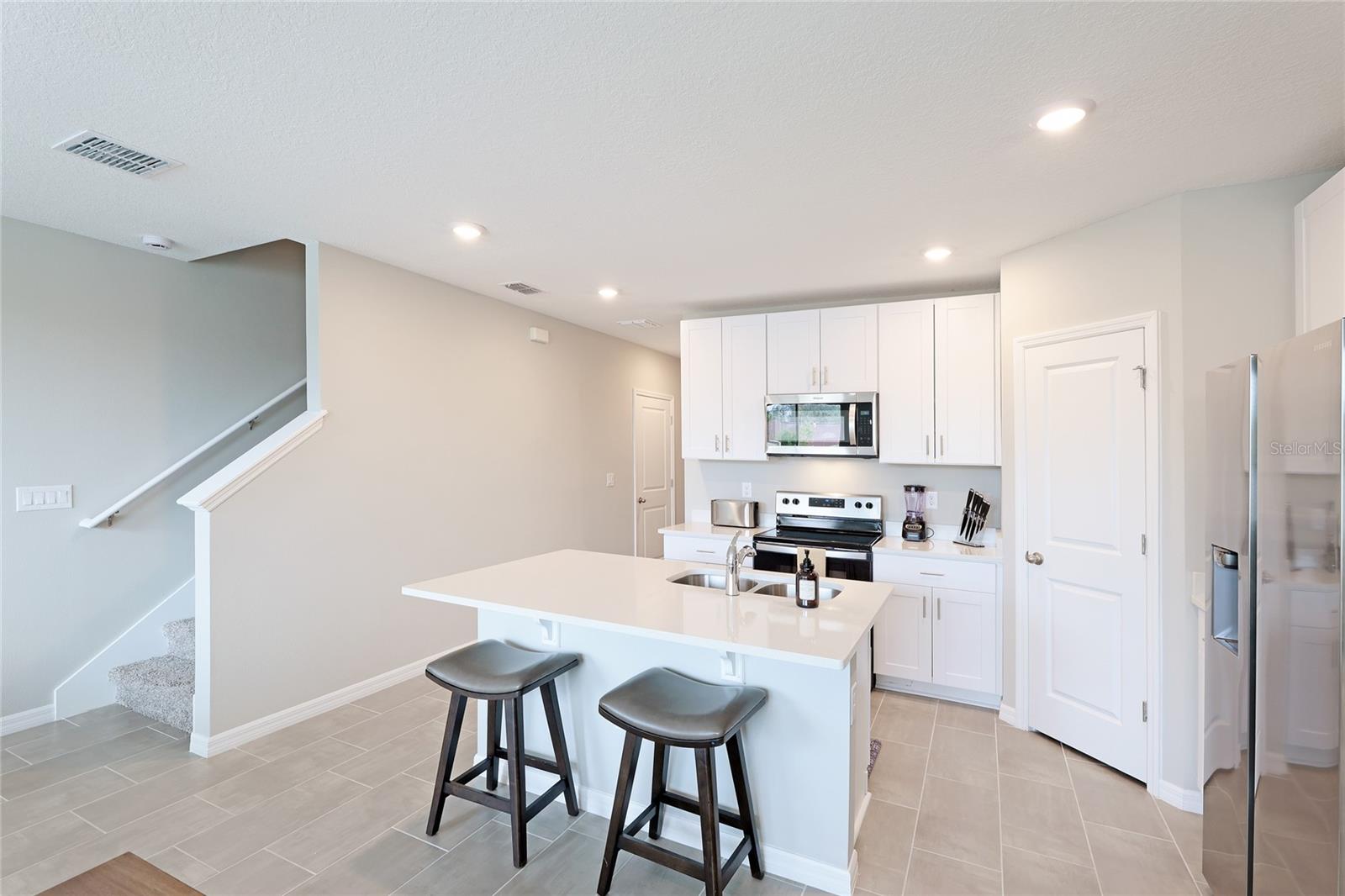 SPENCER COVE - Residential Lease