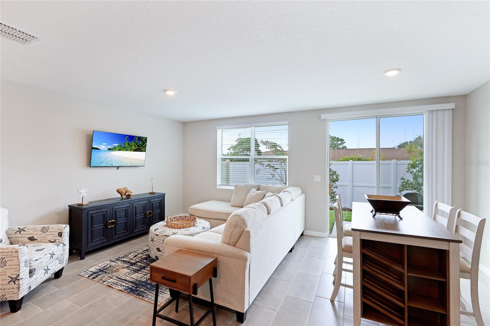 SPENCER COVE - Residential Lease