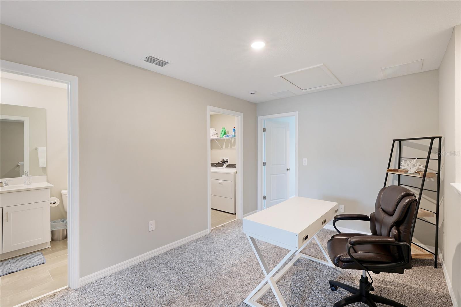 SPENCER COVE - Residential Lease