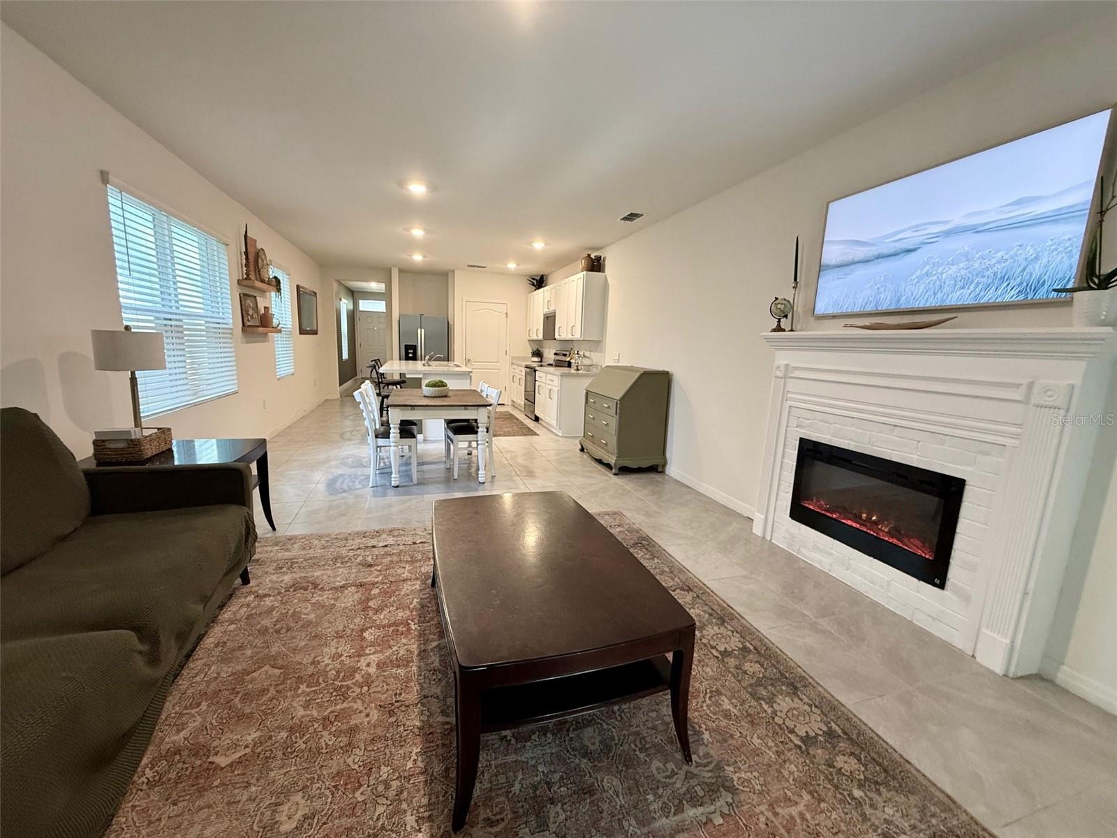 PELHAM PARK - Residential