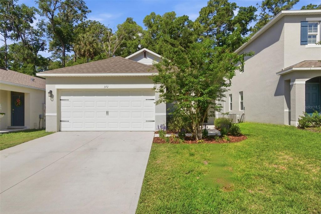Photo of 372 Pelham Park Drive, Deland, FL 32720 (MLS # V4948562)