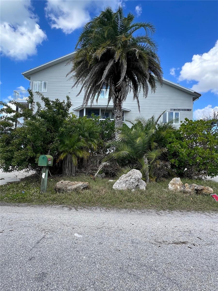 GROVE CITY SHORES - Residential