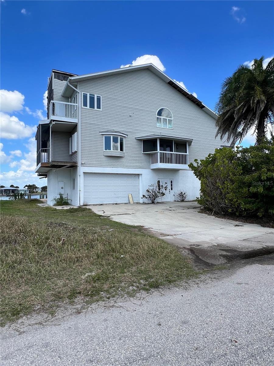 GROVE CITY SHORES - Residential