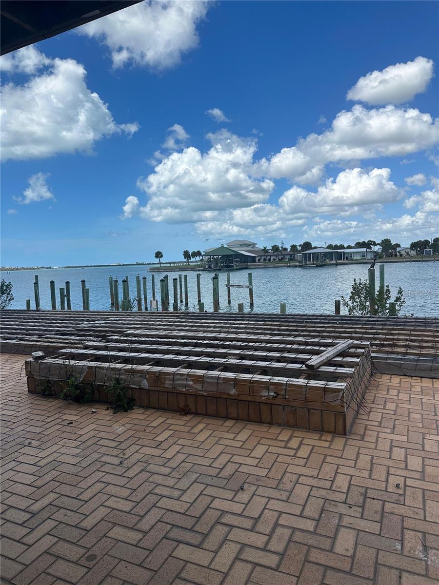 GROVE CITY SHORES - Residential