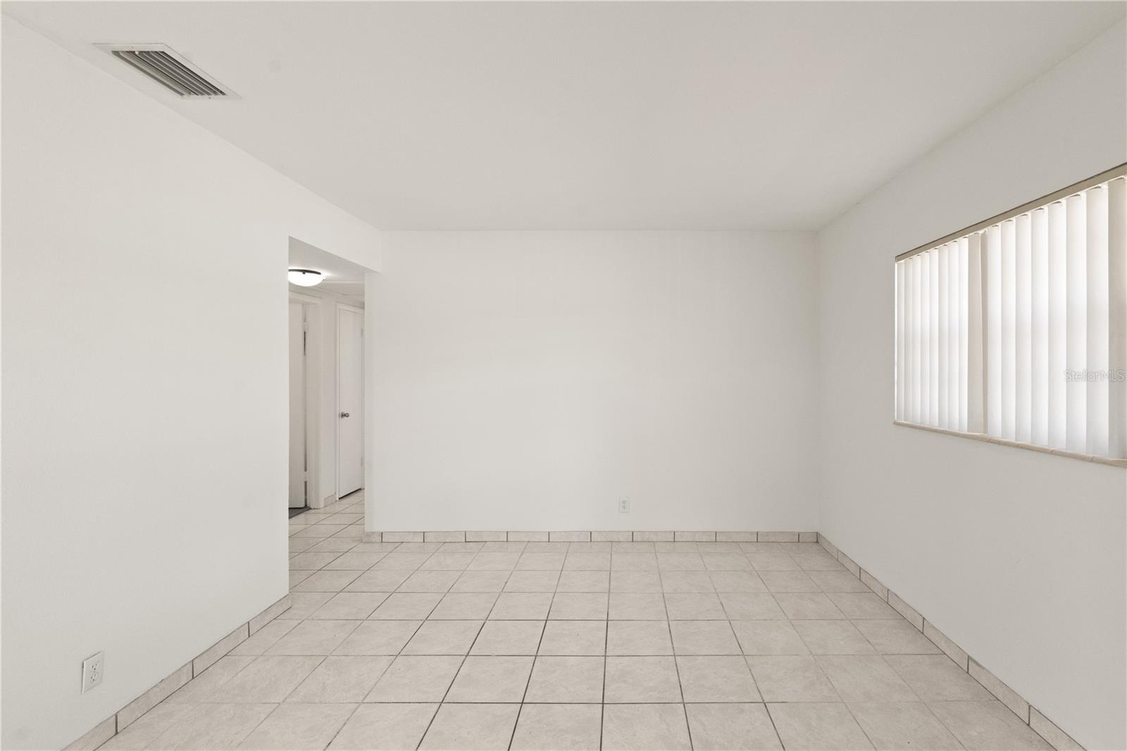 PINE CREST VILLA ADD 5 - Residential