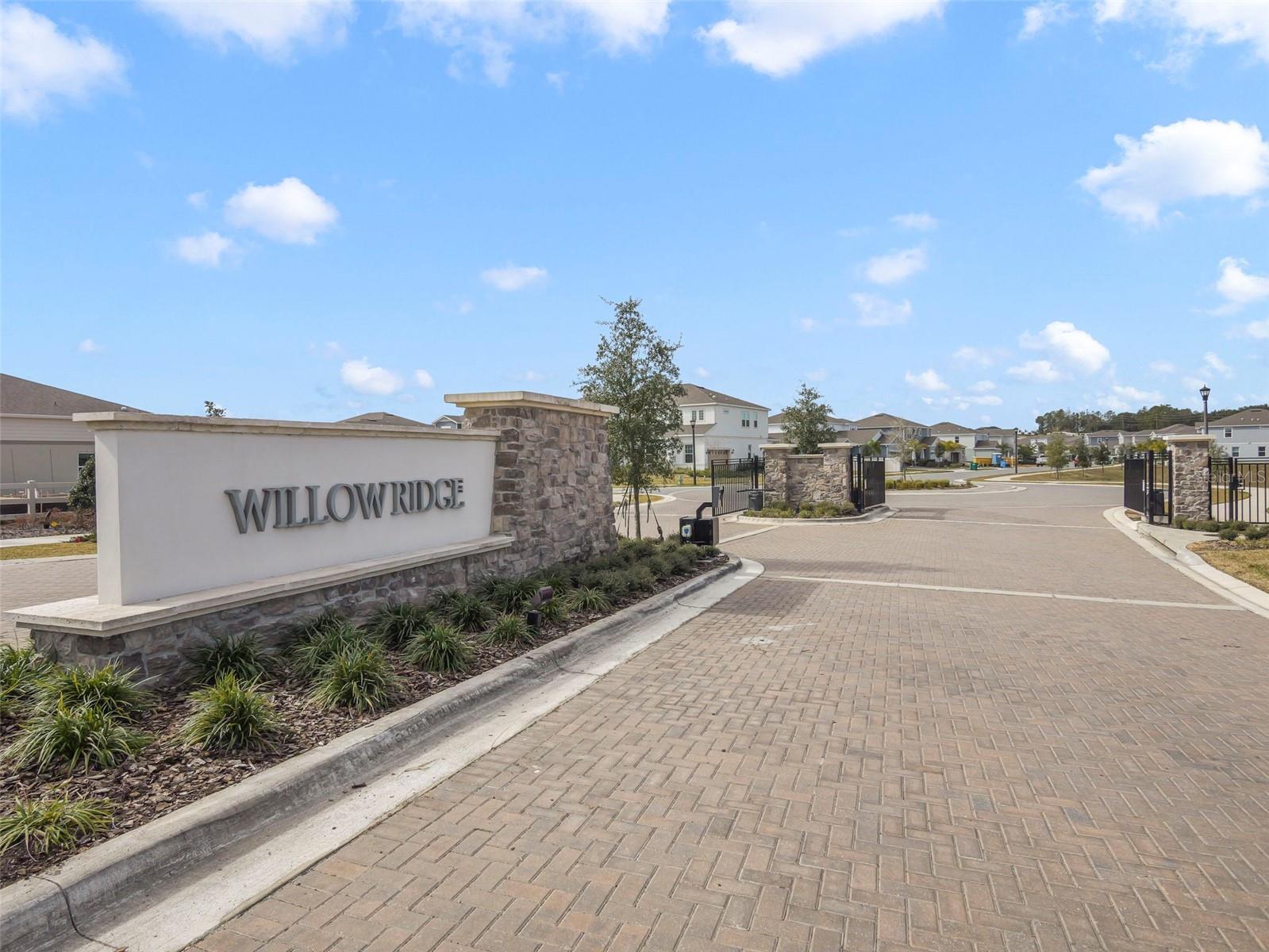 WILLOW RIDGE - Residential