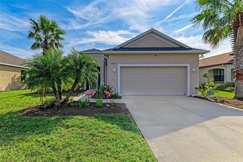 A home in PARRISH