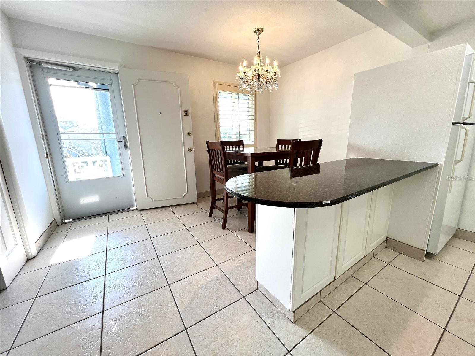 CAPRI ISLE GARDEN APTS 1 REPLAT CONDO - Residential Lease