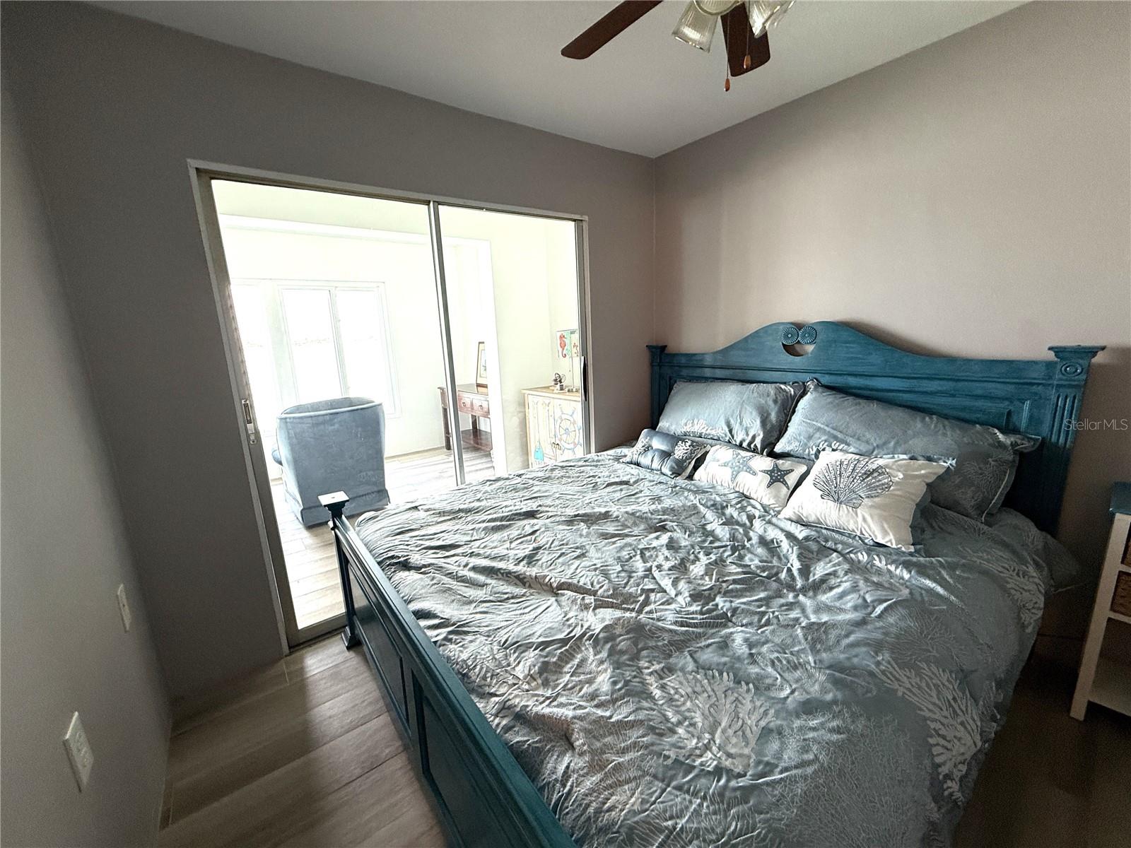 CAPRI ISLE GARDEN APTS 1 REPLAT CONDO - Residential Lease