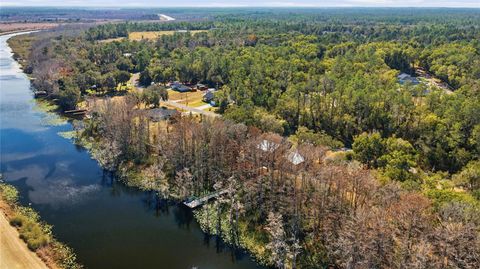 Tiny photo for 351 Sequoia Dr, Ocklawaha, FL 32179 (MLS # OM717657)