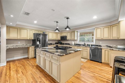 Tiny photo for 351 Sequoia Dr, Ocklawaha, FL 32179 (MLS # OM717657)