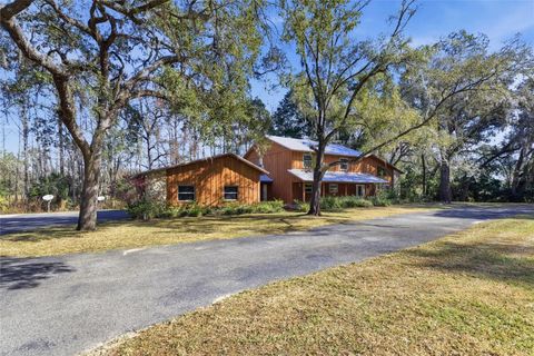 Tiny photo for 351 Sequoia Dr, Ocklawaha, FL 32179 (MLS # OM717657)