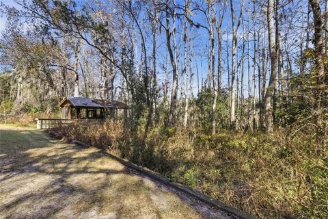Tiny photo for 351 Sequoia Dr, Ocklawaha, FL 32179 (MLS # OM717657)