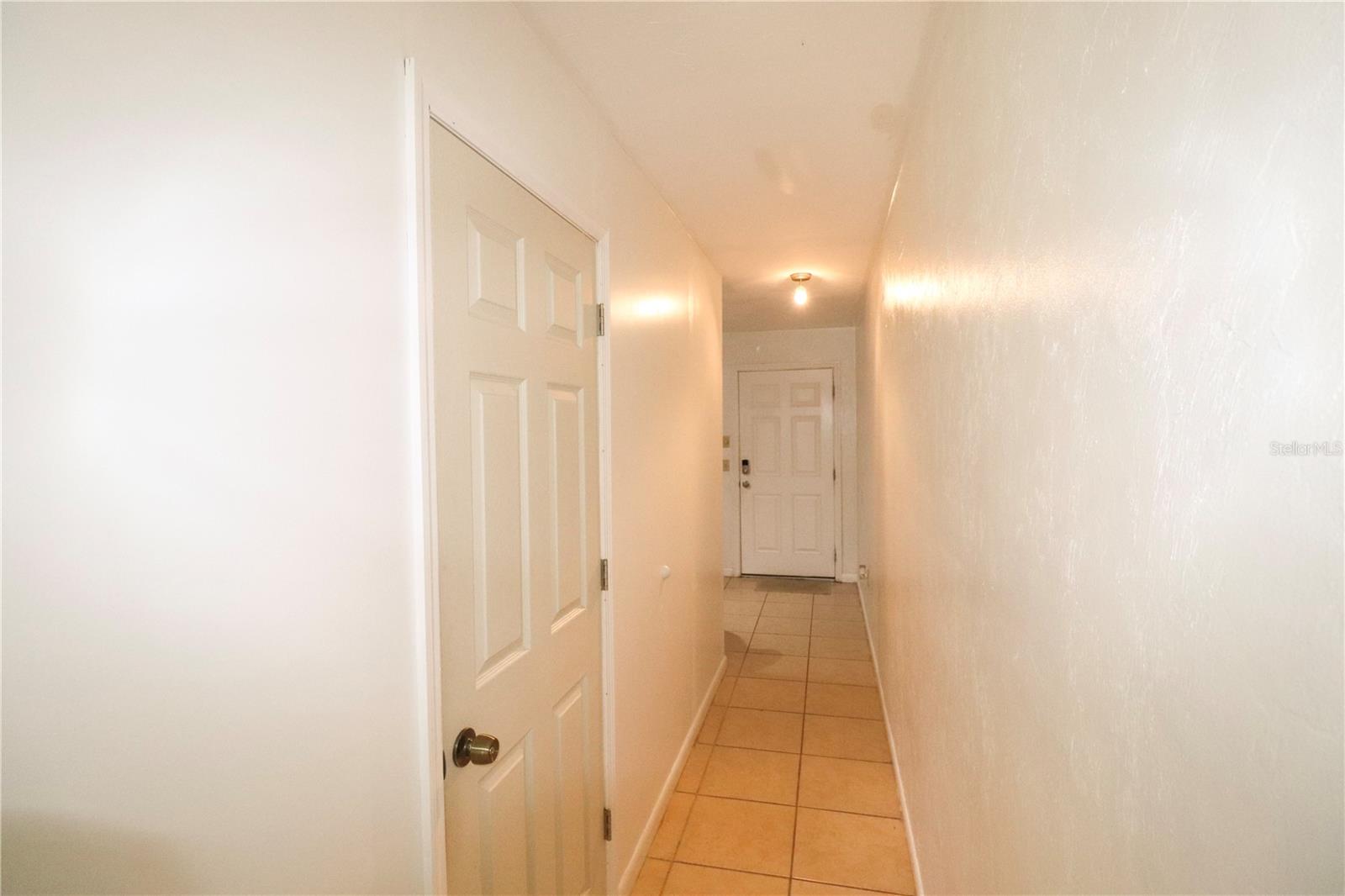 SOUTHFORK OAKS - Residential Lease