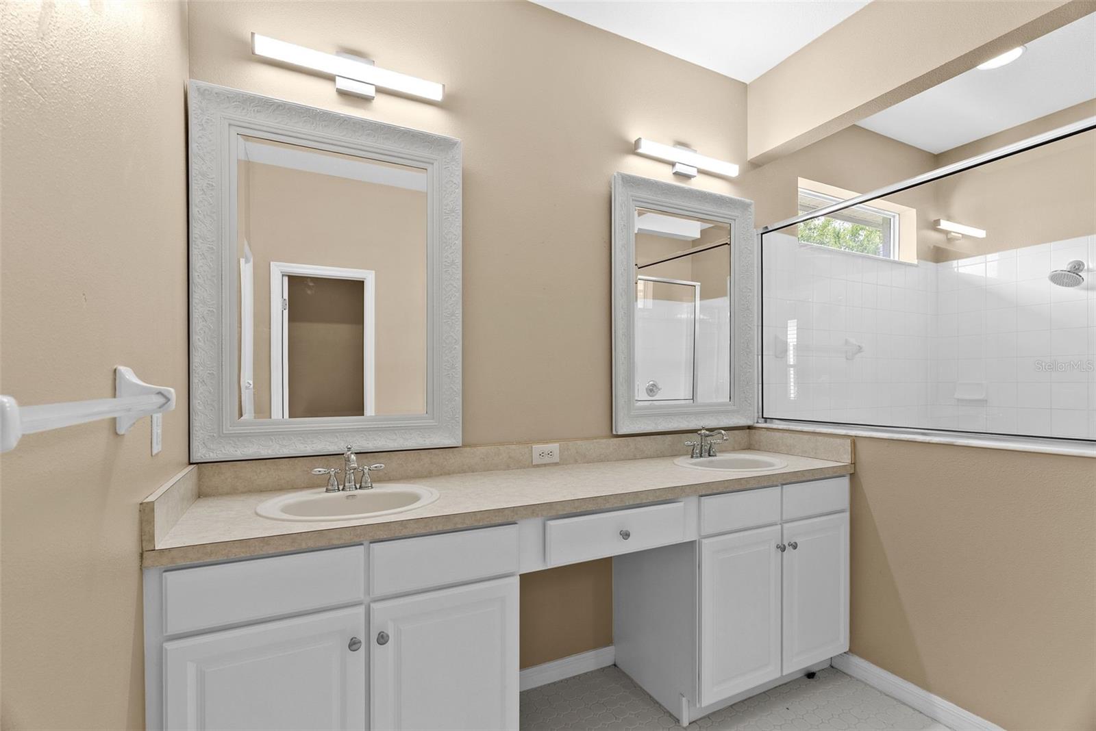 REFLECTIONS PH 2A - Residential