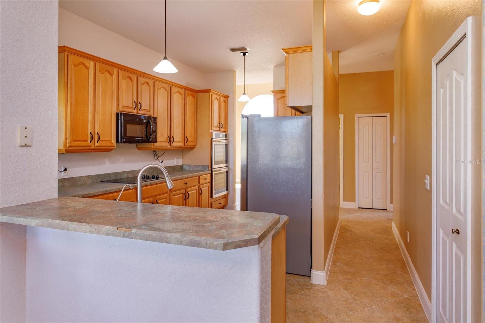 DELTONA FARMS ESTS UNREC SUB - Residential
