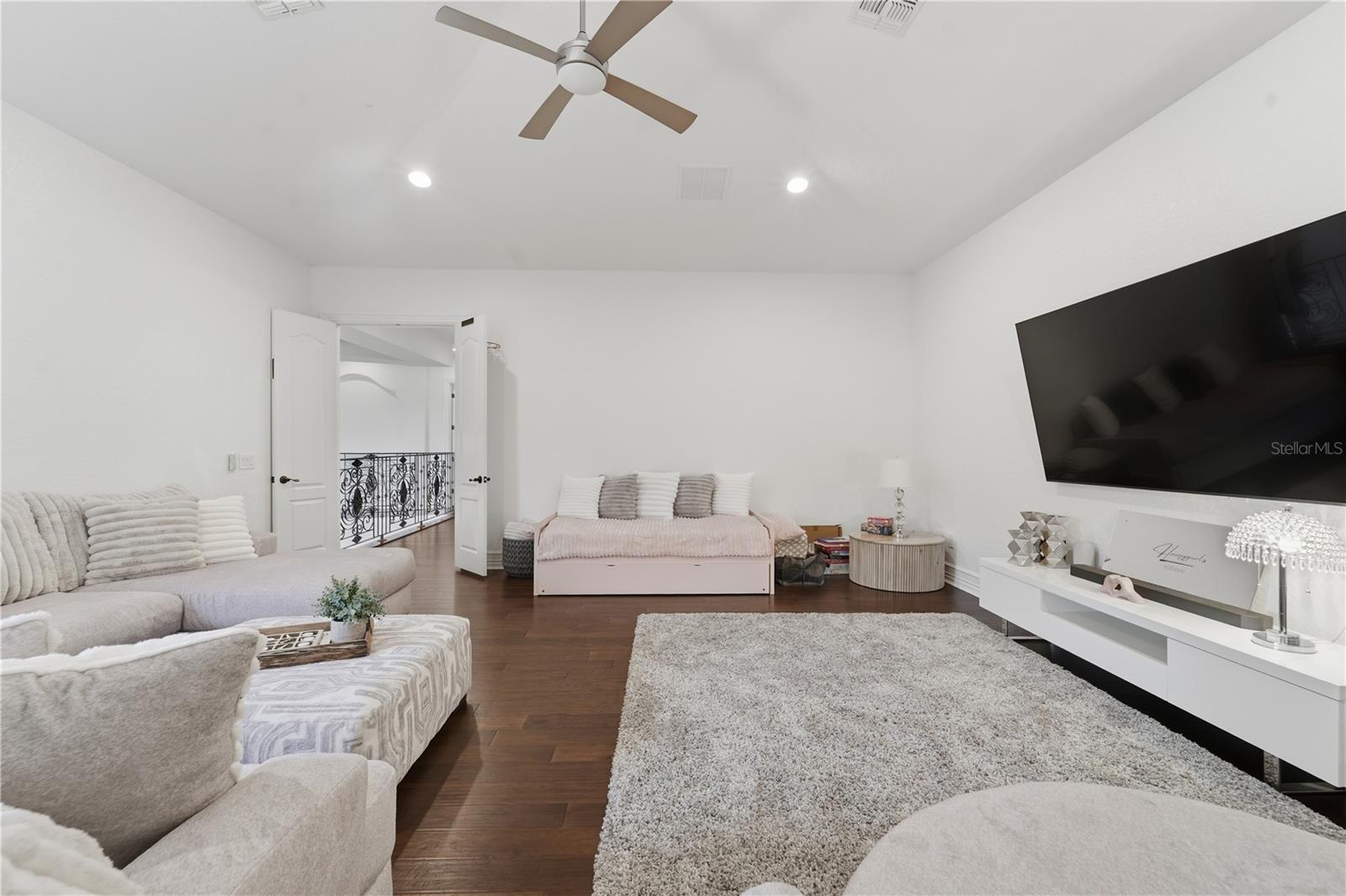 KEENES POINTE 46/104 - Residential